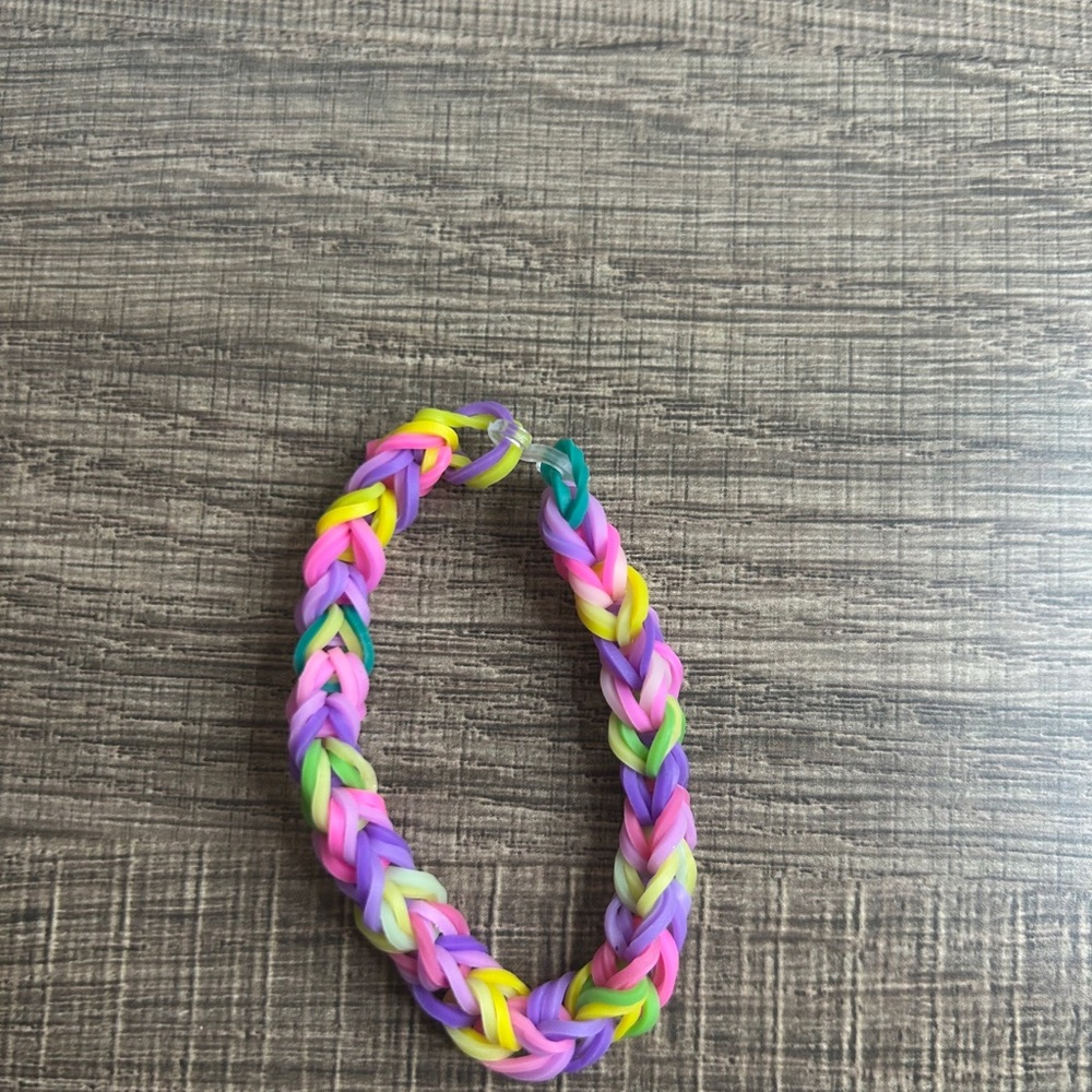 Cute Rainbow Loom Rubber Band Braclet For Teens & Kids
